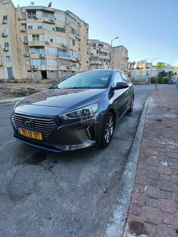 יונדאי איוניק