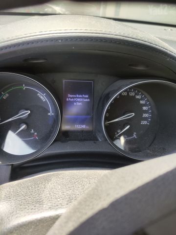 מודעת רכב טויוטה C-HR
