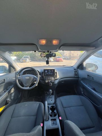 יונדאי i30