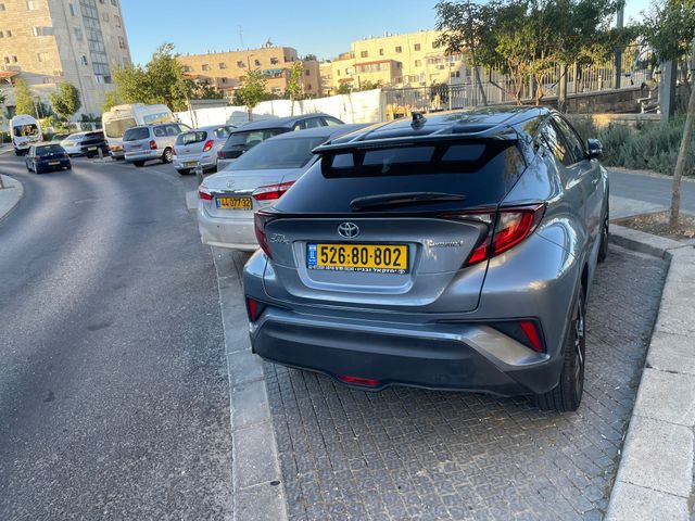 טויוטה C-HR