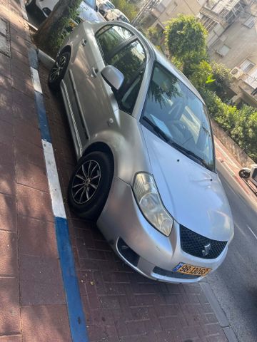 סוזוקי SX4