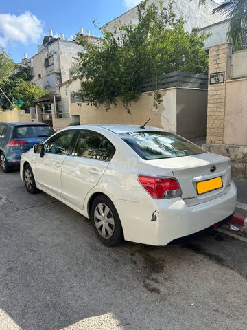 סובארו אימפרזה