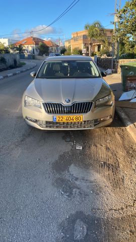 מודעת רכב סקודה סופרב