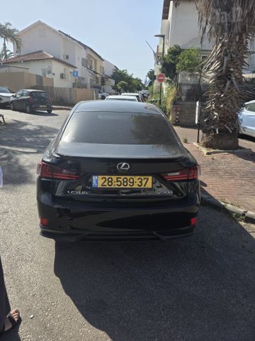 מודעת רכב לקסוס IS