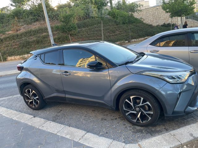 טויוטה C-HR