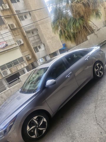 יונדאי אלנטרה