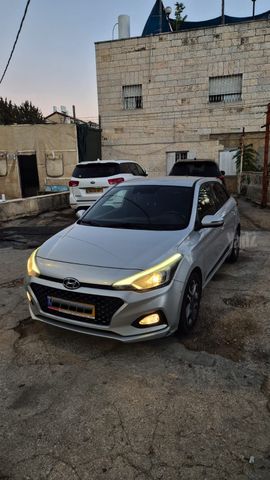 מודעת רכב יונדאי i20
