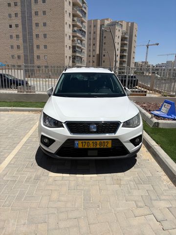 מודעת רכב סיאט ארונה