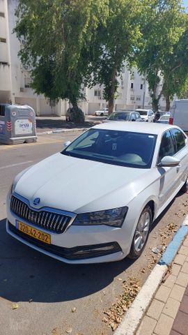 מודעת רכב סקודה סופרב