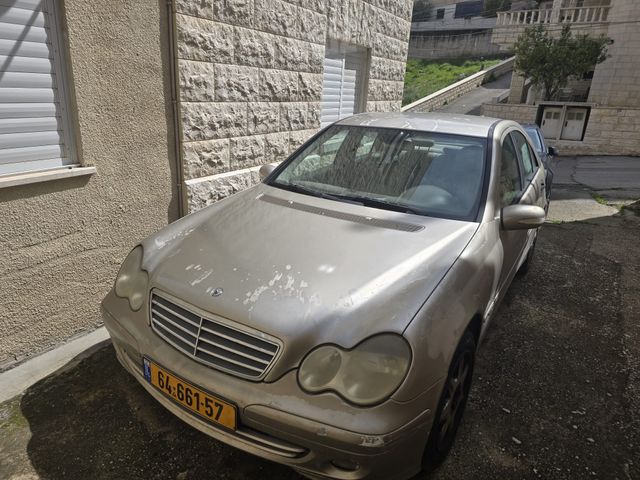 מרצדס-בנץ C-class