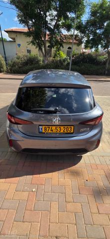 אם ג'י MG3