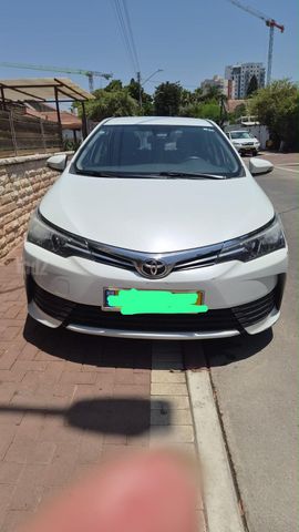 מודעת רכב טויוטה קורולה