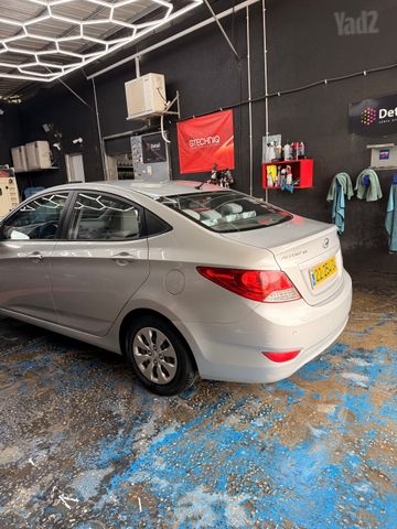יונדאי אקסנט i25