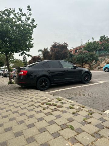 סקודה אוקטביה