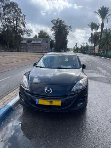 מאזדה 3