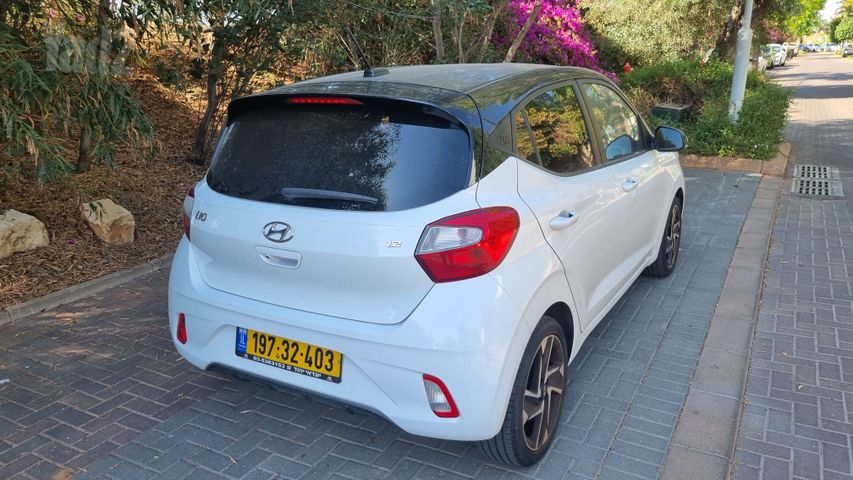 יונדאי i10