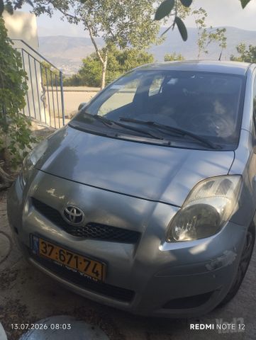 טויוטה יאריס