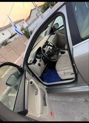 סקודה אוקטביה