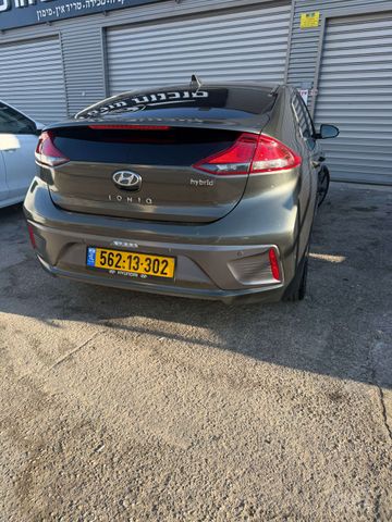 יונדאי איוניק