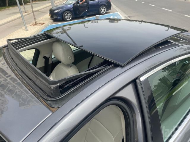 יגואר XE