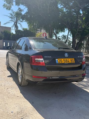 סקודה אוקטביה