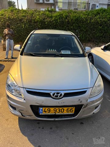 יונדאי i30
