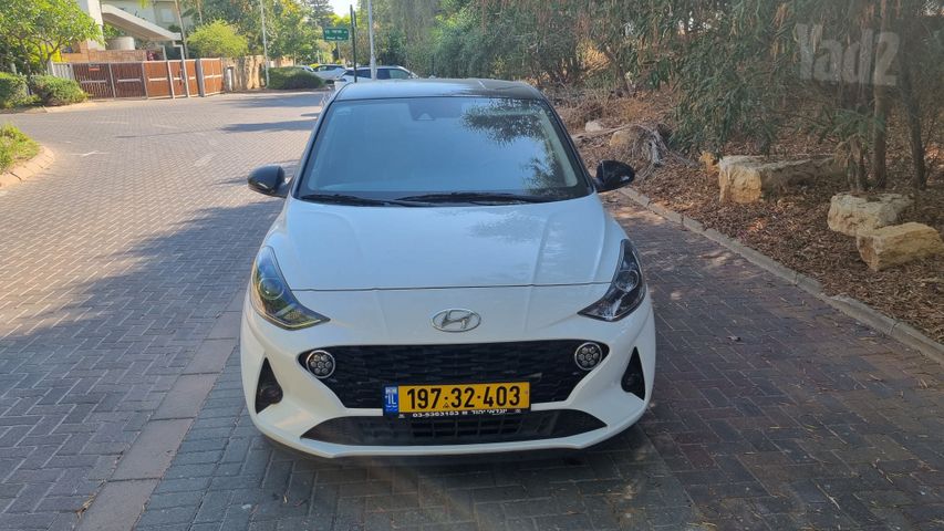 יונדאי i10