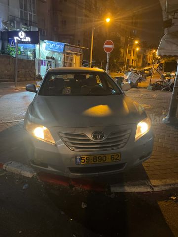 טויוטה קאמרי