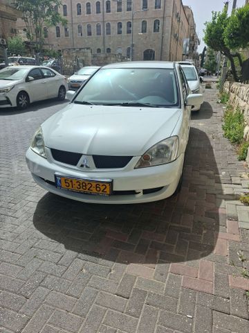 מיצובישי לנסר