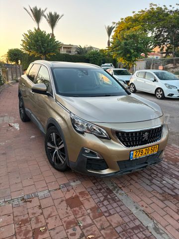 פיג'ו 3008