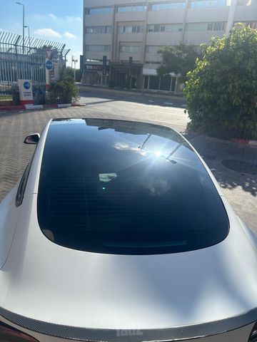 טסלה מודל 3