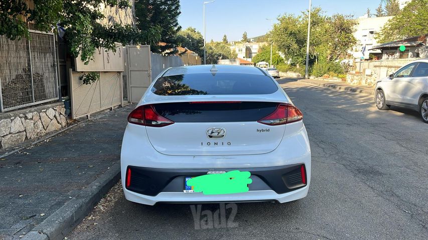 יונדאי איוניק