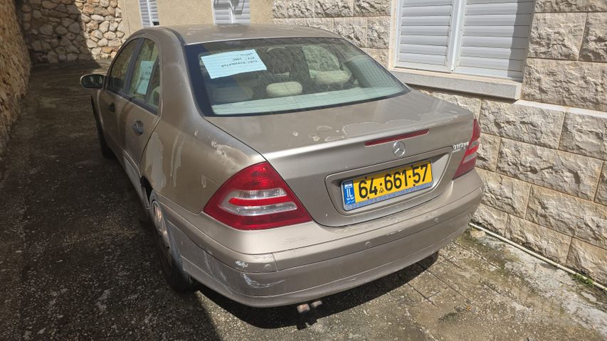 מרצדס-בנץ C-class