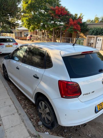 פולקסווגן פולו 