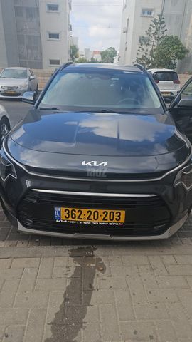 קיה נירו