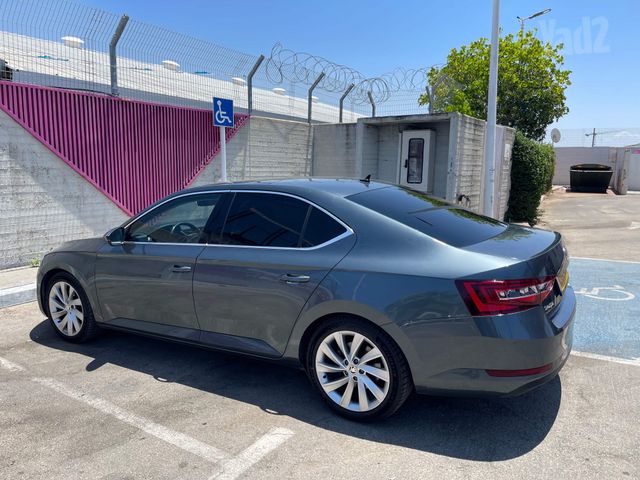 סקודה סופרב