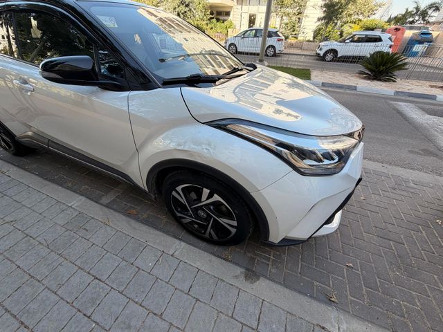 טויוטה C-HR