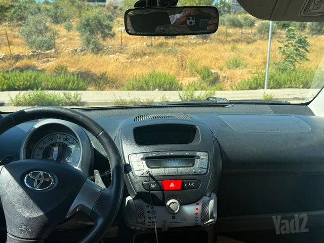 טויוטה אייגו