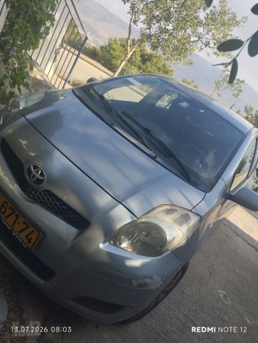 טויוטה יאריס