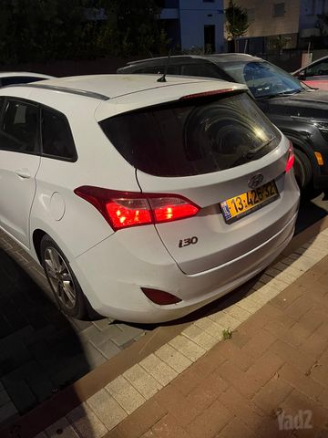 יונדאי i30