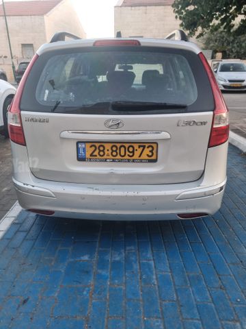 יונדאי i30