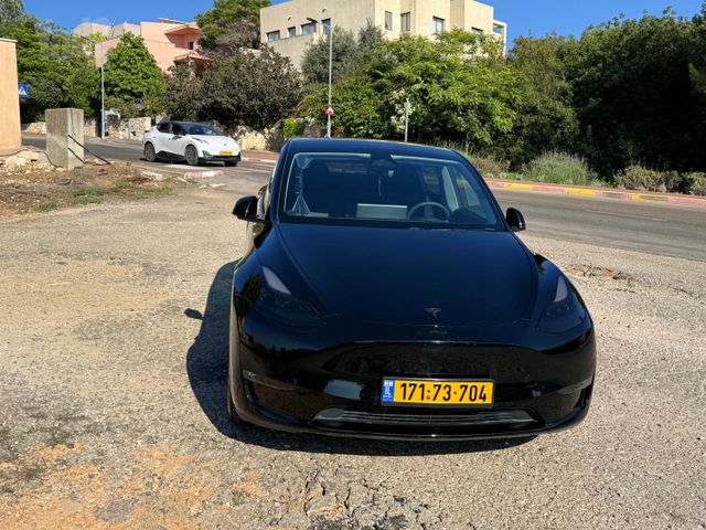 טסלה מודל Y
