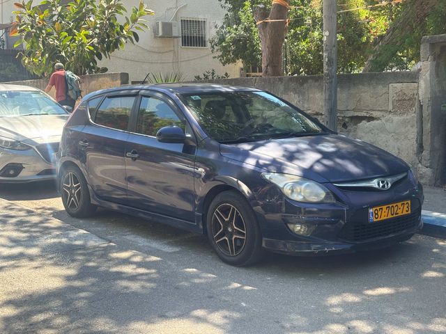 יונדאי i30