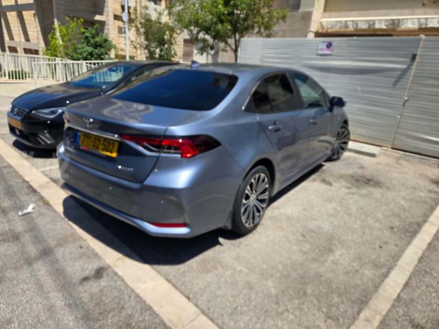 טויוטה קורולה
