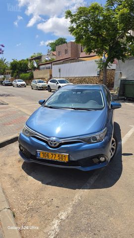 מודעת רכב טויוטה אוריס