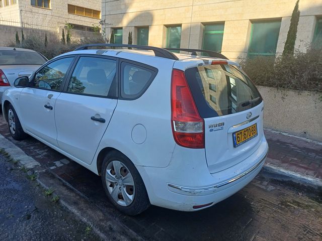 יונדאי i30