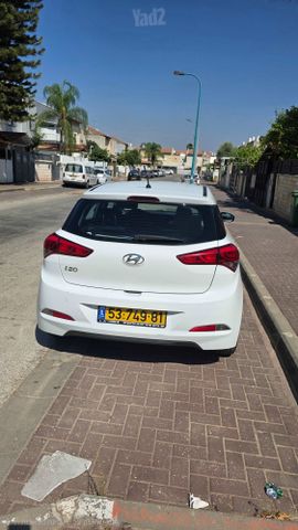 יונדאי i20