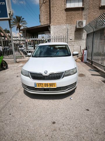 סקודה ראפיד