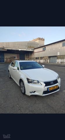 לקסוס GS