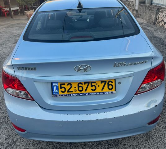 יונדאי אקסנט i25